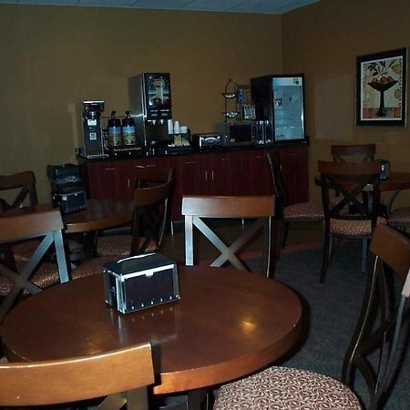 Americas Best Value Inn Big Lake Becker Ресторант снимка